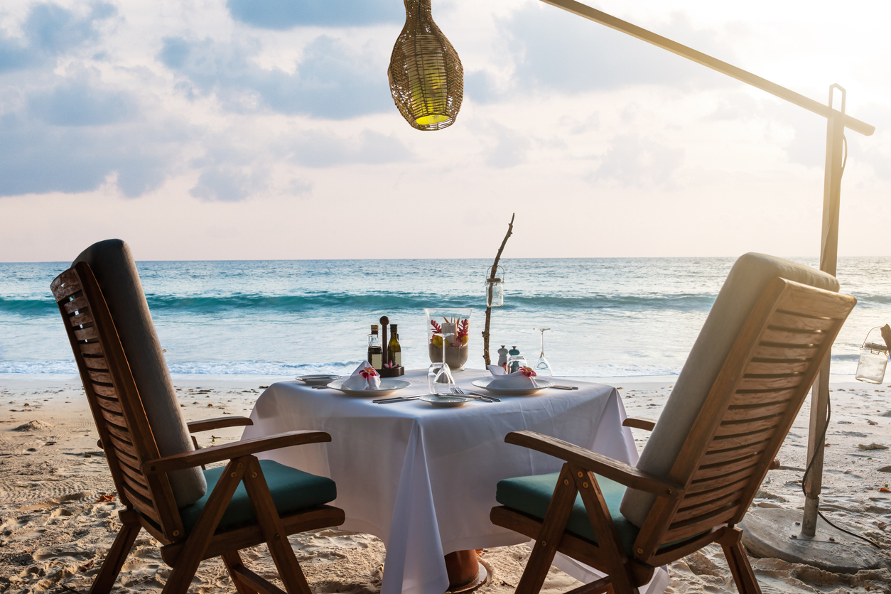 Diner plage Seychelles